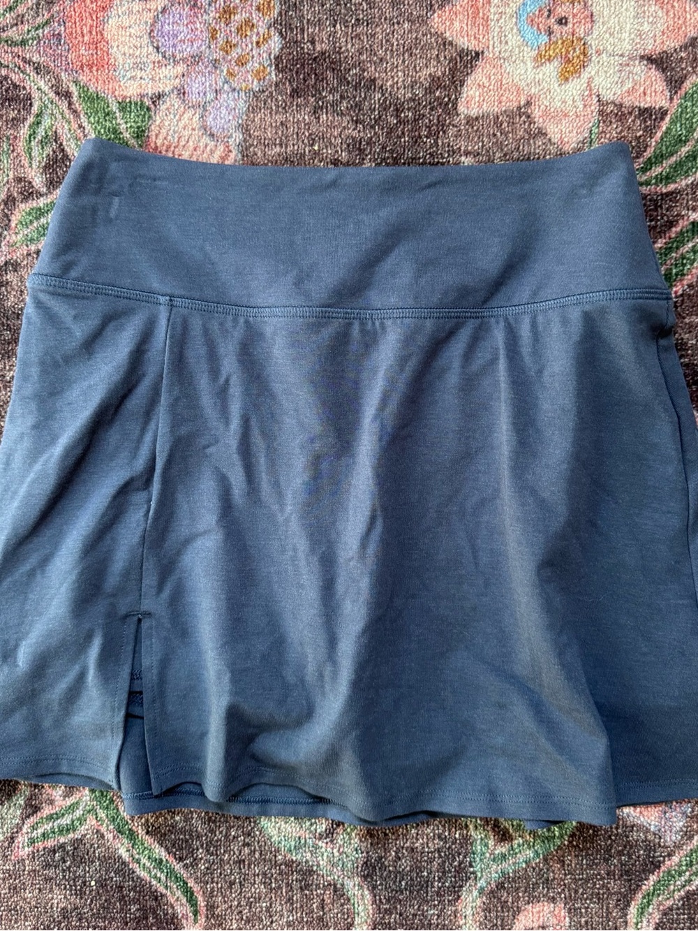 Old Navy Women’s Active Purple Powerchill Skort High-rise skirt - size small